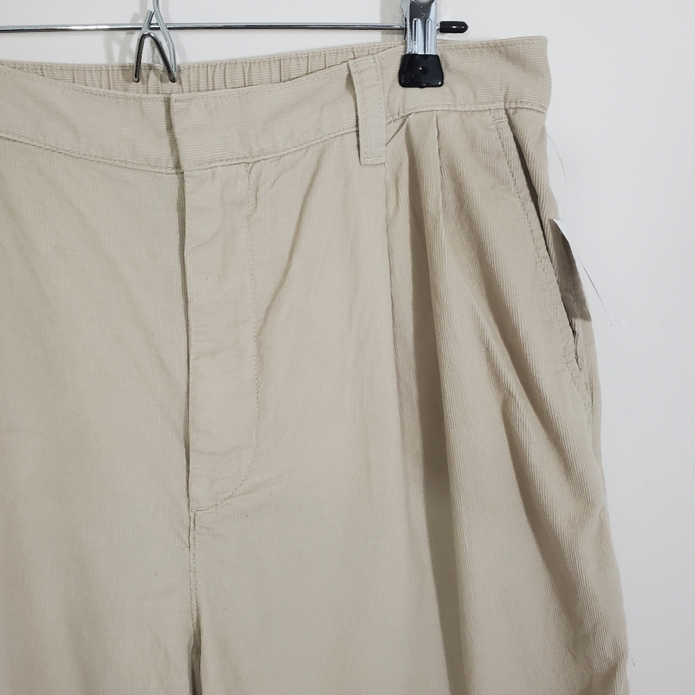 Gap High Rise Pleated Taper Corduroy Pants Cobblestone Beige NWT Size 14 Casual - Picture 3 of 9